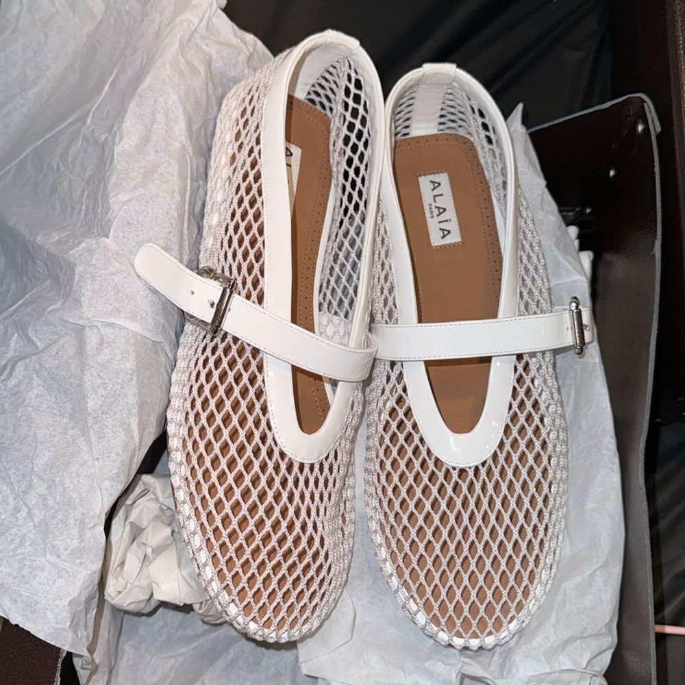 Alaïa Mesh Fishnet Flats
